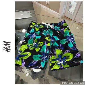 H&M Mens swimming shorts size L